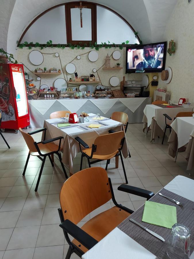 Domus Pacis Santa Chiara Casa Per Ferie Loreto Exterior foto