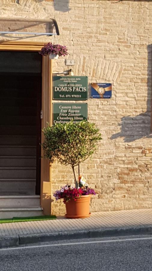 Domus Pacis Santa Chiara Casa Per Ferie Loreto Exterior foto
